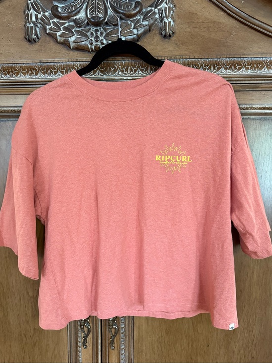 Rip Curl Tops - Rip Curl Coral Boxy Crop Tee with Yellow Sun Logo